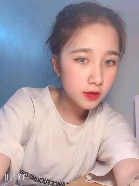 Nguyễn Thuỷ Tiên - Ủa. Ai zậy