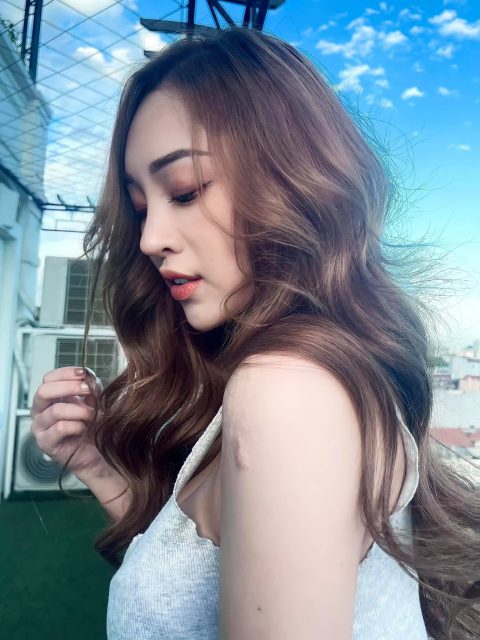 Nguyễn Thu Trang - Tính em hơi tồi Mà tối em hơi tình.