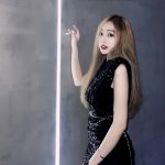Nguyễn Thu Trang - Em nói, chẳng muốn tôi đứng xa, vì khi đứng gần, trông ta xứng đôi