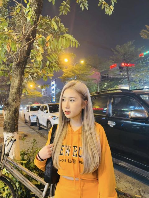 Nguyễn Thuỷ Tiên - Tôi muốn gặp được một người khiến tôi yên lòng…