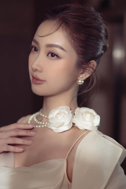 Vũ Phương Anh - Moments at L’Officiel Vietnam Official Beauty Awards 2023 Outfit…