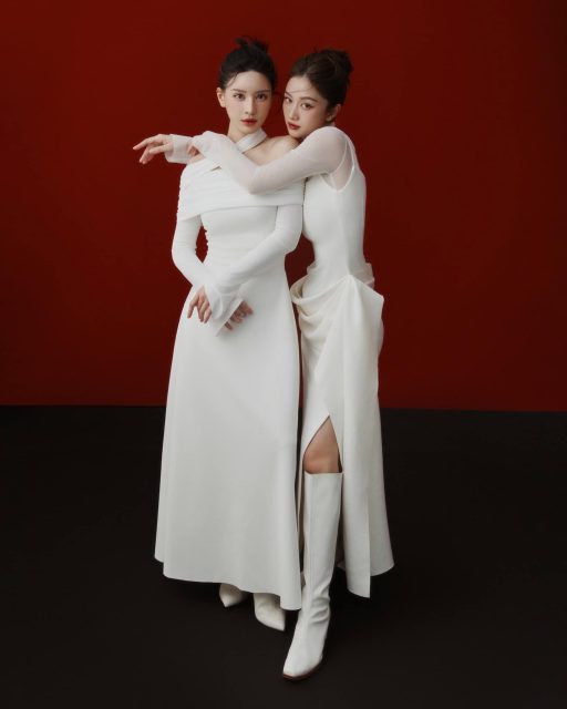 Vũ Phương Anh - Phương Anh & Phương Thảo xin chào mng :))))