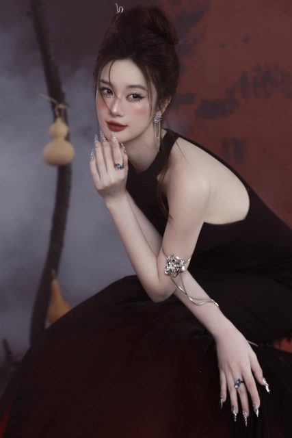 Vũ Phương Anh - Lần trước là tiểu tinh linh, lần này nhất định là yêu quái