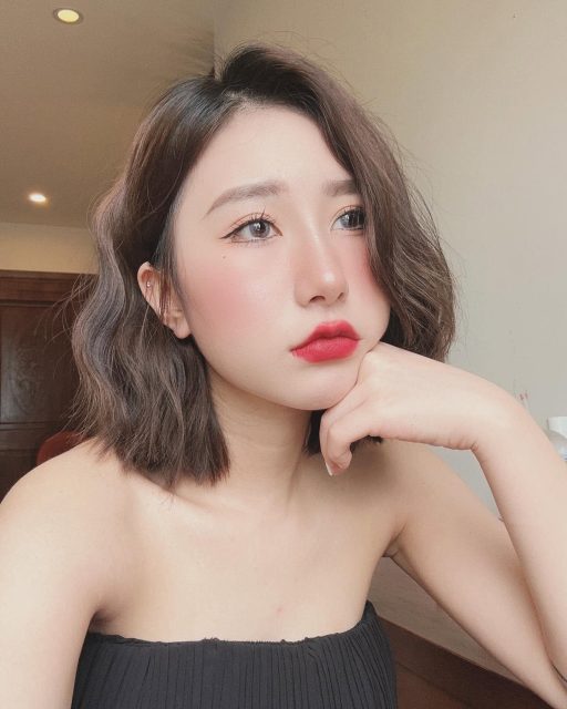Nguyễn Thuỷ Tiên - Cuộc sống đầy ắp những điều kì diệu và những món quà hãyy tận hưởng…