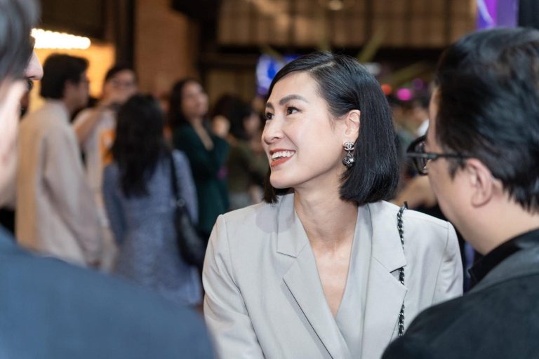 Vũ Phương Anh - Đối với Kathy, song song với hành trình làm phim thì dạy diễn xuất…