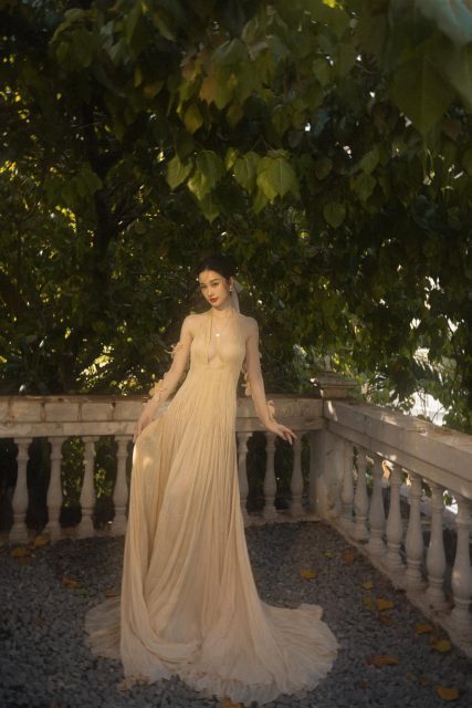 Vũ Phương Anh - Nắng trên vai em