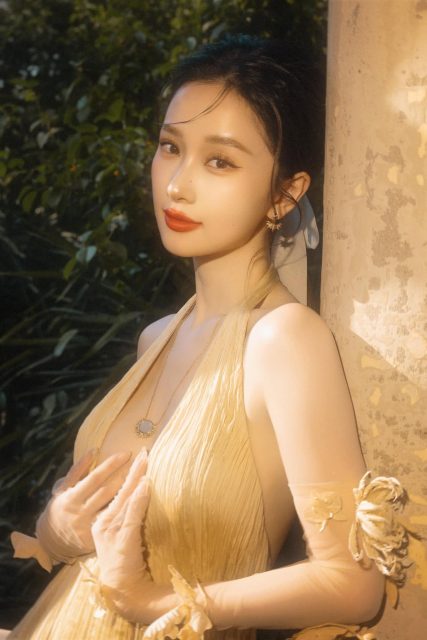 Vũ Phương Anh - Nắng trên vai em