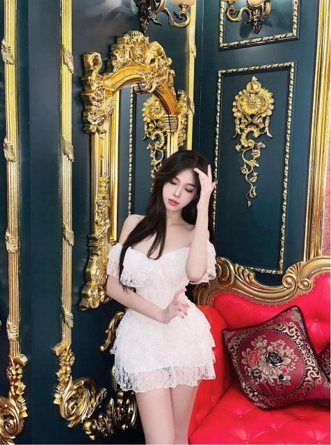 Nguyễn Phạm Tú Uyên - Vợ anh đây Ig:@nguyenphamtuuyn Dvfb:Phạm Hoài Linh