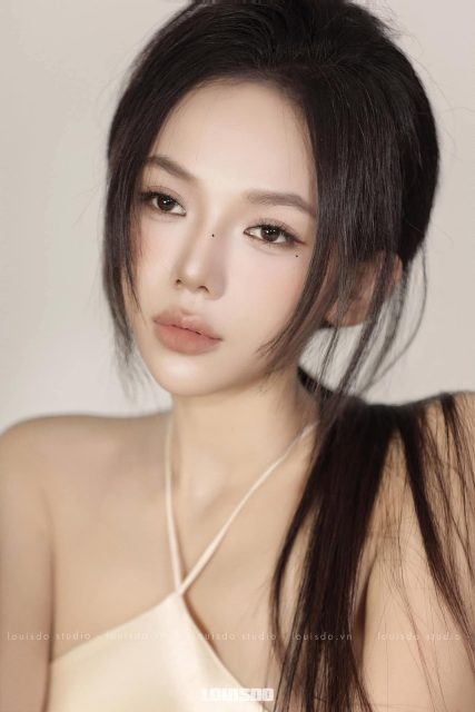 Phạm Quỳnh Trang - sẽ đến lúc bạn không còn muốn vượt cả đại dương chỉ vì một người…