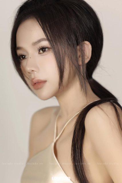 Phạm Quỳnh Trang - sẽ đến lúc bạn không còn muốn vượt cả đại dương chỉ vì một người…