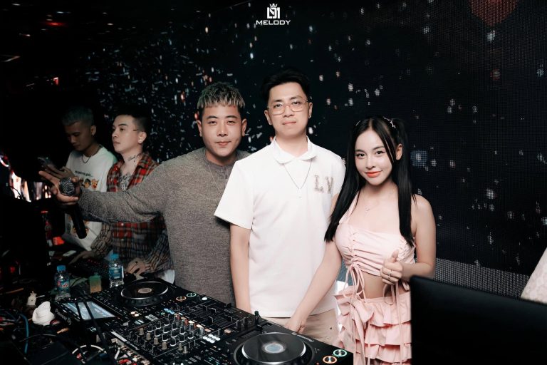 Nguyễn Linh Linh - Bữa tiệc âm nhạc tại Melody Club Một buổi tối đầy cảm xúc cùng hot…