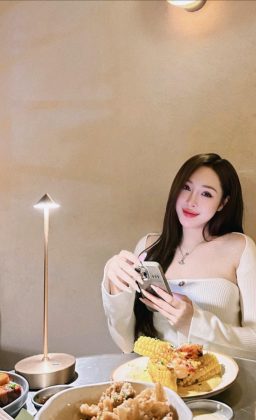 Nguyễn Thu Trang - Bao nhiêu đồ ăn ngon Nhưng anh lại nuốt lời.