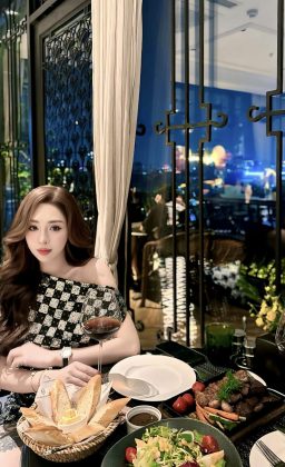 Nguyễn Thu Trang - Bao nhiêu đồ ăn ngon Nhưng anh lại nuốt lời.