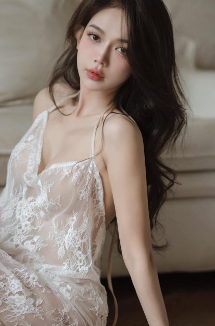 Phạm Quỳnh Trang - người bán cho ta cảm giác an toàn, ta hứa trả người một đời bình an…