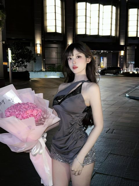 Nguyễn Thị Mỹ Ngọc - 30 mình đón giao thừa Ra giêng mình cưới là vừa nha anh