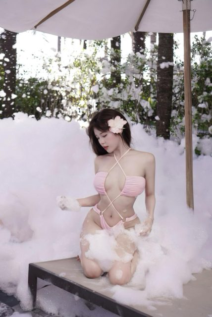 Nguyễn Thị Mỹ Ngọc - Let me show you angel