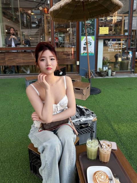 Ly Ly Trần - Nếu yêu e là 1 sự cố Thì chắc chắn đó là sự cố tình