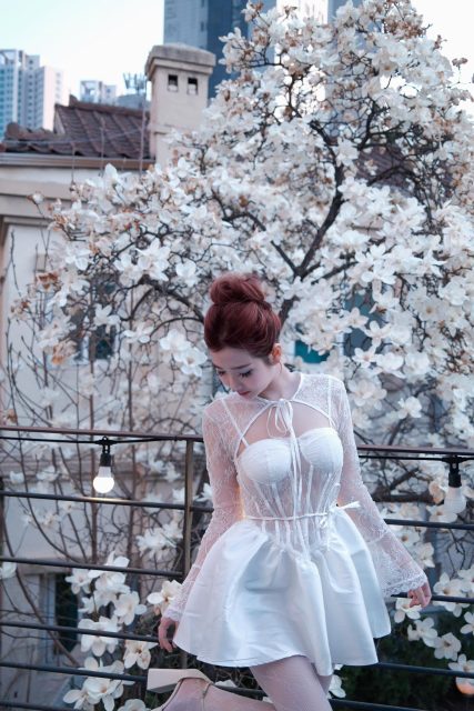 Ly Ly Trần - Tháng 4 là lời nói dối của em Những tháng còn lại là lời nói xạo