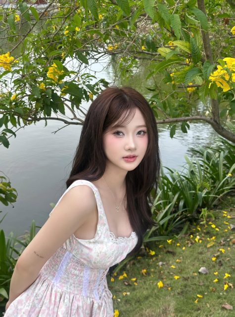 Nguyễn Diệu Linh - summer