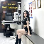 Sư Tử - 3 đời cắt kính ở đây :))