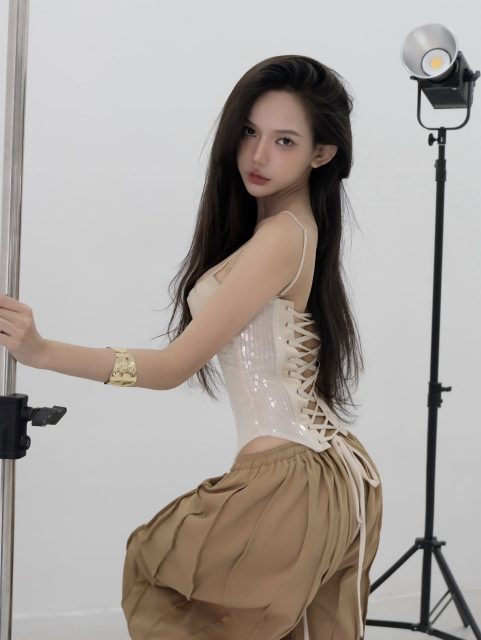 Phạm Quỳnh Trang - liniss.official Bạc Hà