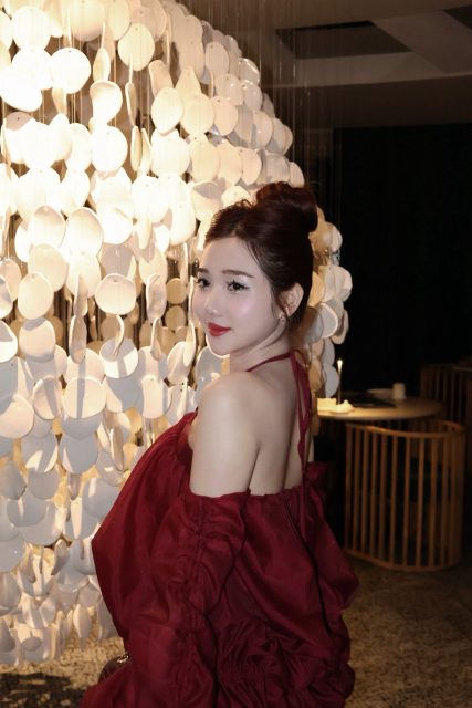 Ly Ly Trần - Đàn ông ai cũng tốt cả Chỉ là bạn có phải người họ yêu hay ko thôi
