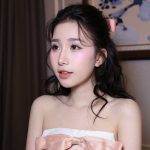 Nguyễn Thuỷ Tiên - Mỗi cô gái đều mang bên mình một cái mặt nạ. Không phải vì cô ấy giả…