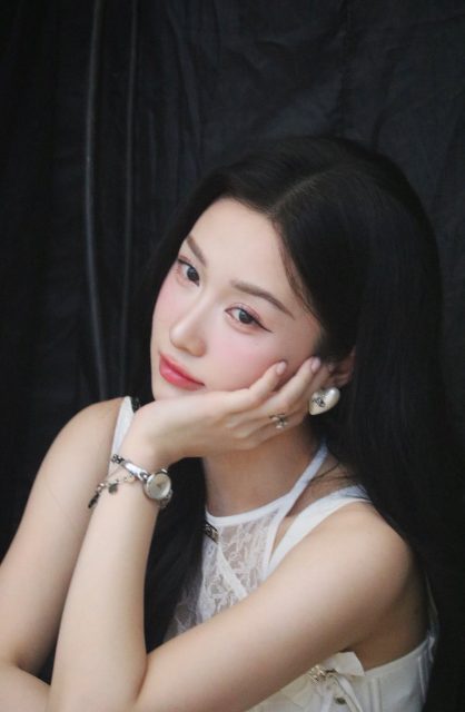 Vũ Phương Anh - Fan tuôi chụp tuôi xinh gái