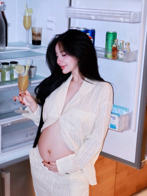 Phạm Thuỵ Kim Linh - Shao mờ nhanh thía hả zờiii