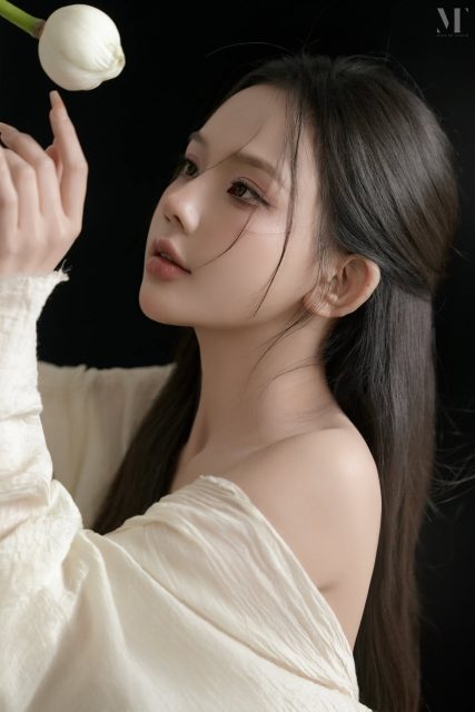 Phạm Quỳnh Trang - biyeu đã thêm 8 ảnh vào album “ Nỗi nhớ của anh “ Ánh Dương Kiều…