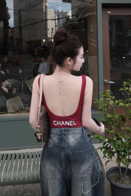 Ly Ly Trần - Mong chúng ta sau này Trời nghiêng đất ngả cũng ko tương phùng