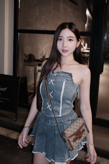 Ly Ly Trần - Thói xấu của con người Nghe 1 nửa ,hiểu 1 phần, kể gấp đôi