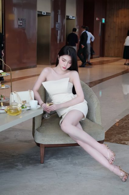 Trần Bích Triều Tiên - Sai lầm của Anh nè :))