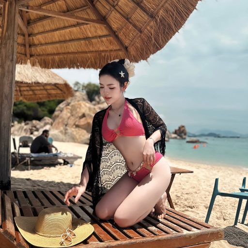 Phạm Thùy Trang - Nốt