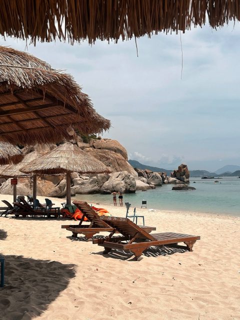 Phạm Thùy Trang - Nốt