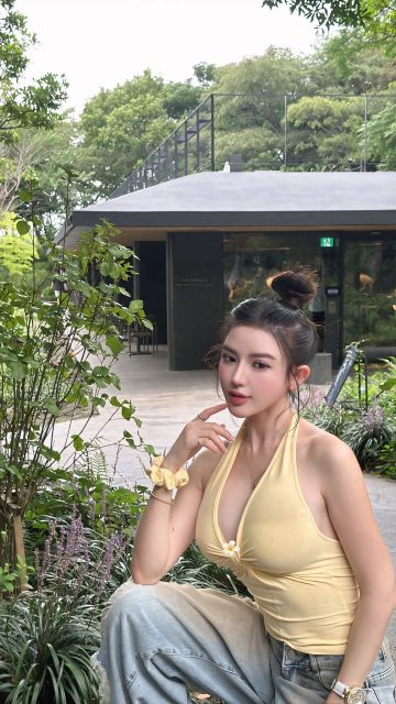 Ngô Thị Mỹ Duyên - chợt thấy e giống Hàn quá
