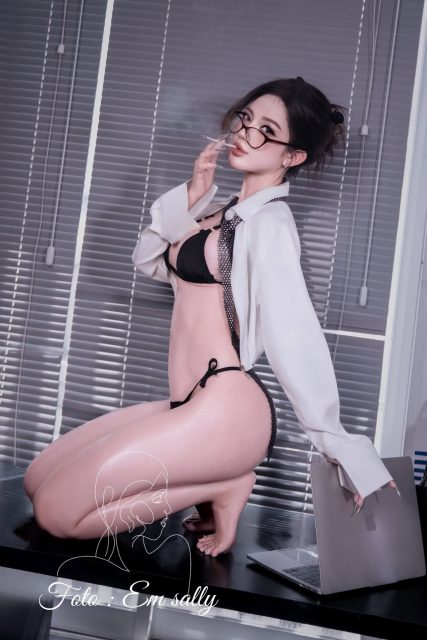 Ngô Thị Mỹ Duyên - thư kí hay chủ tịch Em Sally