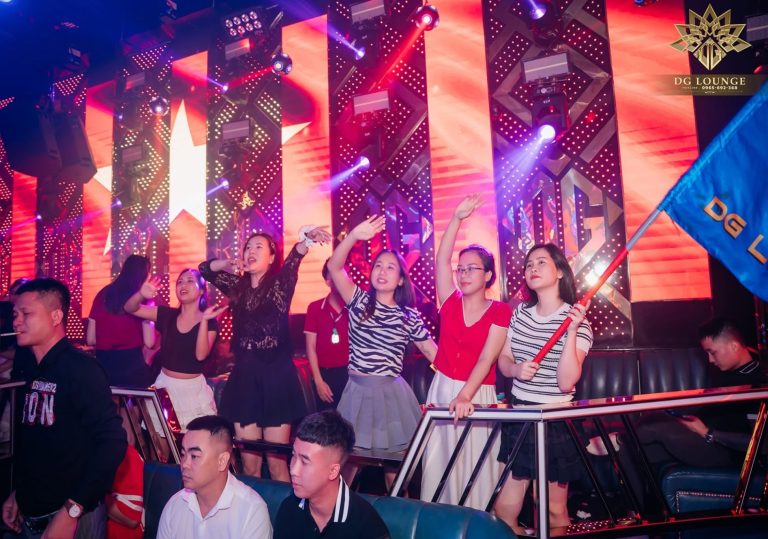 Nguyễn Linh Linh - Đâu nhất thiết phải đi với nhau đến cuối, đi đến đoạn đẹp nhất là…