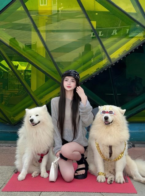 Nịnh Thảo - Trung thu là tết thiếu nhi, còn em cũng thiếu, mà là thiếu Tiền…..