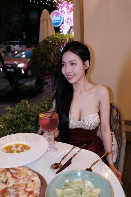 Trịnh Lâm Oanh - Hẹn hò nhưng không yêu thế nghĩa là gì