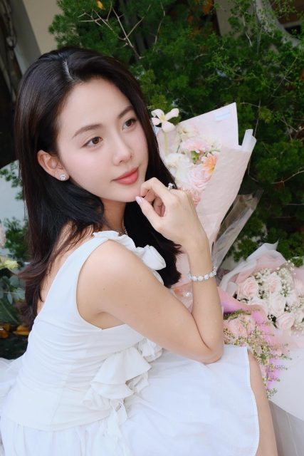 Võ Châu Ngọc - Ngọc xin gửi lời cảm ơn chân thành đến tất cả chị em, bạn bè, cô chú…
