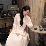 Minh Anh Bui - Gia nhập đường đua áo dài