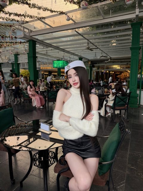Nịnh Thảo - Thích cái thời tiết như thế này ghê Vừa lạnh lạnh vừa hỏng có tiền nữa
