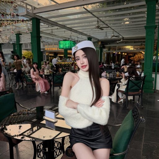 Nịnh Thảo - Thích cái thời tiết như thế này ghê Vừa lạnh lạnh vừa hỏng có tiền nữa