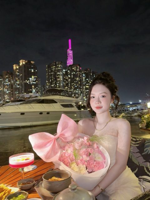 Lê Ngọc Thuỳ Trang - Phải xả hình đã