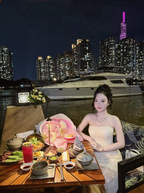 Lê Ngọc Thuỳ Trang - Phải xả hình đã