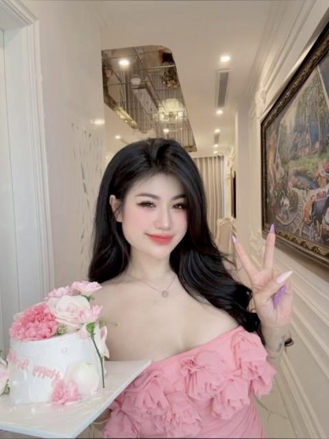 Bích Hoa Nguyễn - Happy Birthday to me .. Cảm ơn những gì đã qua , trân trọng những gì…