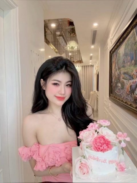 Bích Hoa Nguyễn - Happy Birthday to me .. Cảm ơn những gì đã qua , trân trọng những gì…