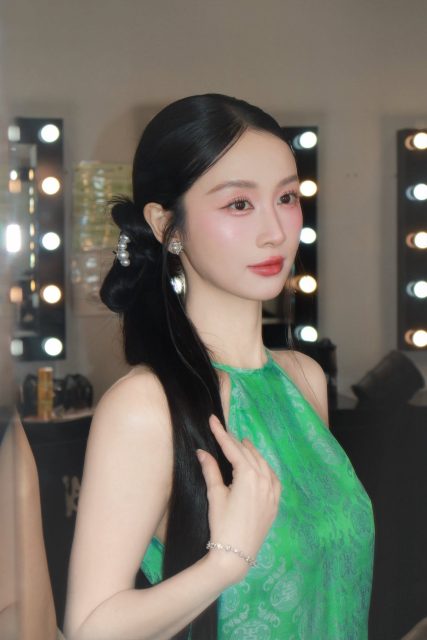 Vũ Phương Anh - Đi làm vì đam mê Đam mê sự ổn định tài chính Hoạ mặt Đinh Hương Bới…