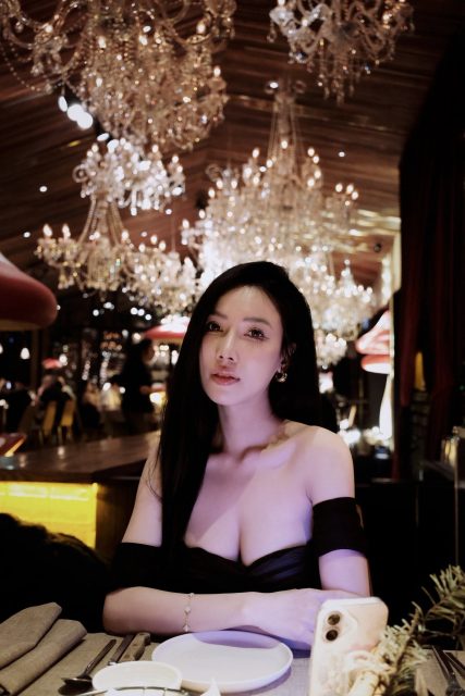 Trịnh Lâm Oanh - Bữa tối